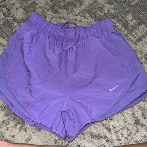 NIKE PURPLE SHORTS